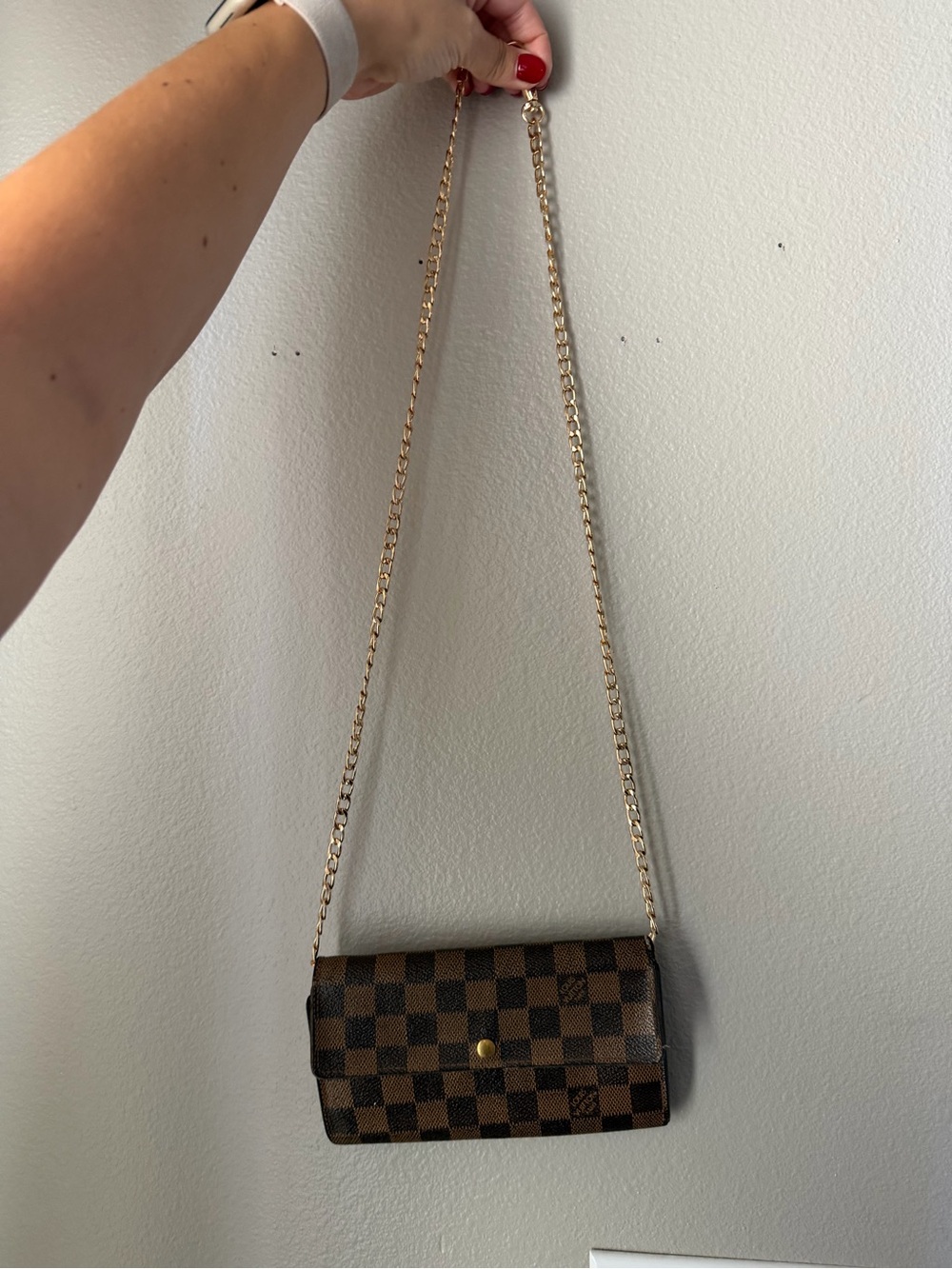 Louis Vuitton Damier Sarah Chain Crossbody Wallet